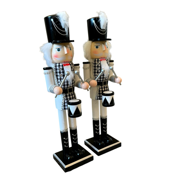 (2) Christmas Nutcracker Drummer Soldiers 14in Wood Black & White Checkered New - Picture 4 of 15